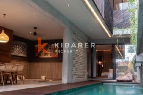 3 bedrooms Villa in Badung, Indonesia No. 12950