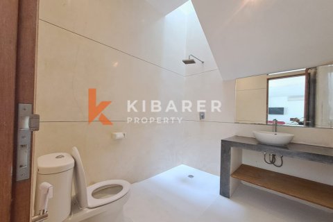 4 bedrooms Villa in Tibubeneng, Badung, Indonesia No. 12956 17