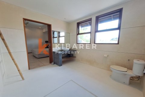 4 bedrooms Villa in Tibubeneng, Badung, Indonesia No. 12956 30