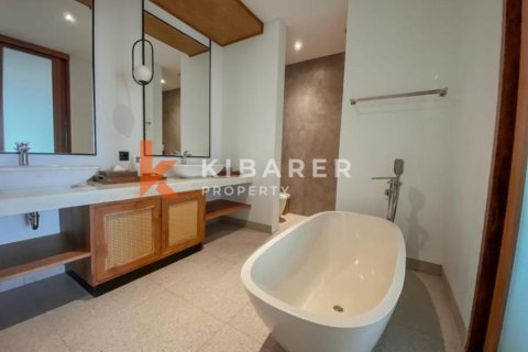 4 bedrooms Villa in Pererenan, Mengwi, Badung, Indonesia No. 12952 11