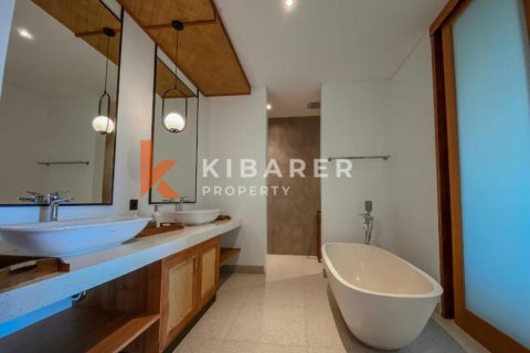 4 bedrooms Villa in Pererenan, Mengwi, Badung, Indonesia No. 12952 14