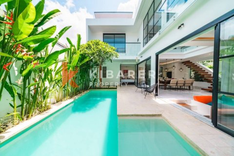 3 bedrooms Villa in Kerobokan, Badung, Indonesia No. 12953 16
