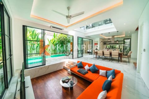 3 bedrooms Villa in Kerobokan, Badung, Indonesia No. 12953 24