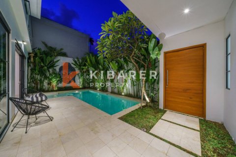 3 bedrooms Villa in Kerobokan, Badung, Indonesia No. 12953 4