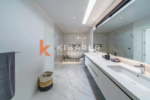 3 bedrooms Villa in Kerobokan, Badung, Indonesia No. 12953 27
