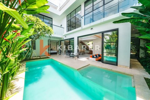3 bedrooms Villa in Kerobokan, Badung, Indonesia No. 12953 7