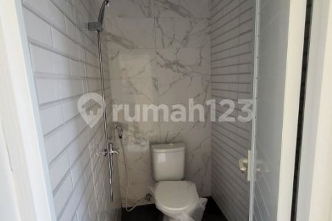 3 bedrooms House in Tangerang, Indonesia No. 13375 8