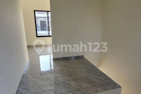 3 bedrooms House in Tangerang, Indonesia No. 13375 17