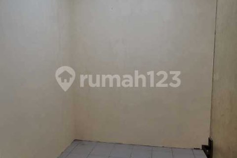 3 bedrooms House in Cipondoh, Tangerang City, Indonesia No. 13377 15