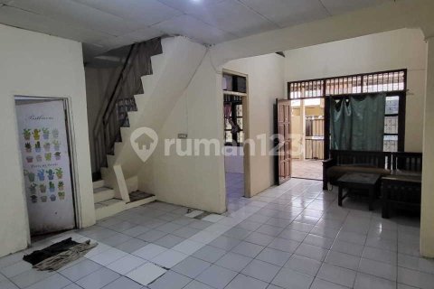 3 bedrooms House in Cipondoh, Tangerang City, Indonesia No. 13377 6