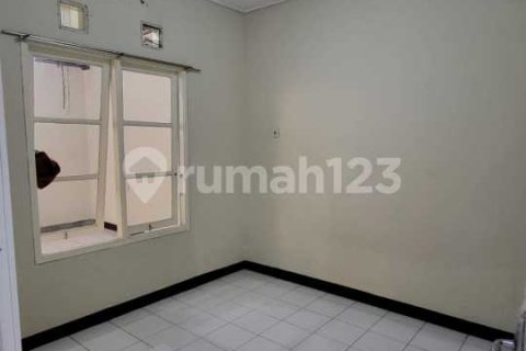 2 bedrooms House in Cipondoh, Tangerang City, Indonesia No. 13379 11