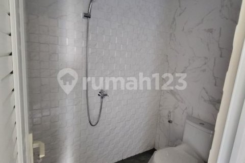 3 bedrooms House in Karawaci, Tangerang City, Indonesia No. 13376 17