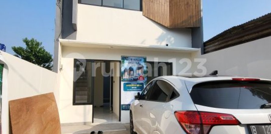 3 bedrooms House in Karawaci, Tangerang City, Indonesia No. 13376