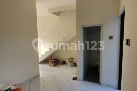 3 bedrooms House in Karawaci, Tangerang City, Indonesia No. 13376 7