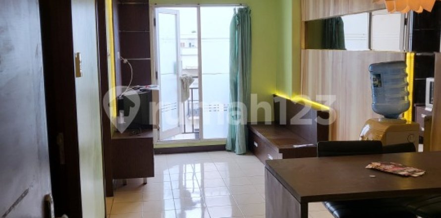2 bedrooms Apartment in Kembangan, Jakarta, Indonesia No. 13381