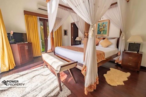 Вилла с 3 спальнями в Seminyak, Бадунг,  № 9109 12