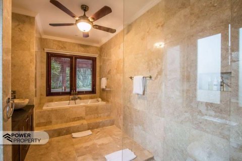 Вилла с 3 спальнями в Seminyak, Бадунг,  № 9109 6