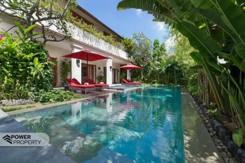 3 bedrooms Villa in Seminyak, Badung,  No. 9108 9