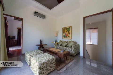 3 bedrooms Villa in Seminyak, Badung,  No. 9108 21