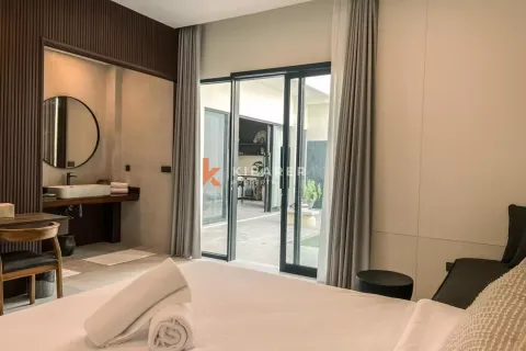 3 bedrooms Villa in Seminyak, Badung, Indonesia No. 12898 19