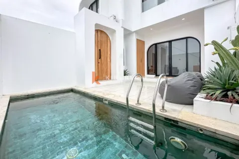 2 bedrooms Villa in Kediri, Indonesia No. 12900