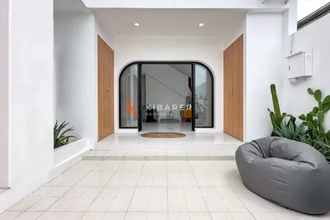 2 bedrooms Villa in Kediri, Indonesia No. 12900 4