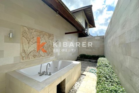 4 bedrooms Villa in Tumbak Bayuh, Mengwi, Badung, Indonesia No. 12903 15