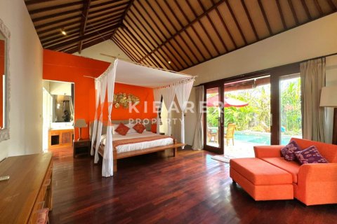 4 bedrooms Villa in Tumbak Bayuh, Mengwi, Badung, Indonesia No. 12903 7