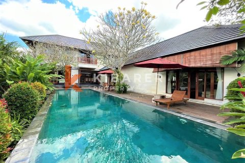 4 bedrooms Villa in Tumbak Bayuh, Mengwi, Badung, Indonesia No. 12903