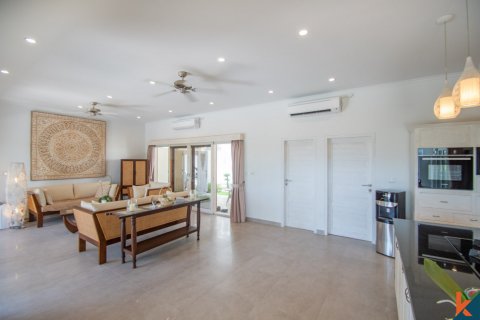 3 bedrooms Villa in Tumbak Bayuh, Mengwi, Badung, Indonesia No. 11009 10