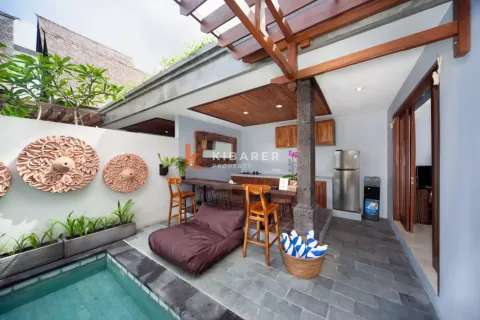 3 bedrooms Villa in Kerobokan, Badung, Indonesia No. 12847 2