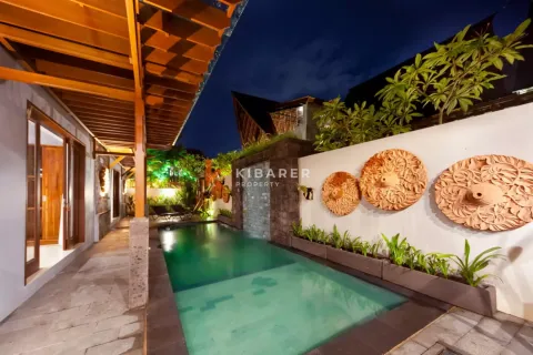 3 bedrooms Villa in Kerobokan, Badung, Indonesia No. 12847