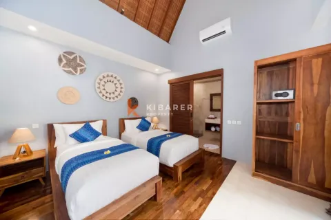 3 bedrooms Villa in Kerobokan, Badung, Indonesia No. 12847 4