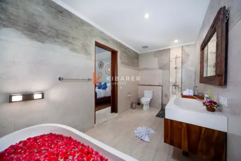 3 bedrooms Villa in Kerobokan, Badung, Indonesia No. 12847 8