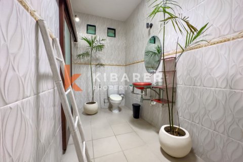 2 bedrooms Villa in Seminyak, Badung, Indonesia No. 12845 9