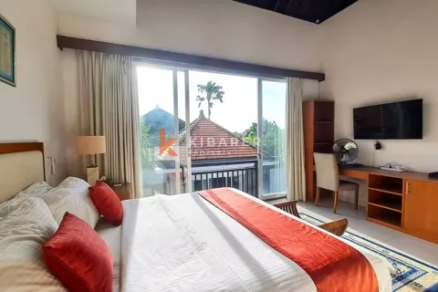 3 bedrooms Villa in Kerobokan, Badung, Indonesia No. 12844 13