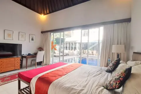 3 bedrooms Villa in Kerobokan, Badung, Indonesia No. 12844 10