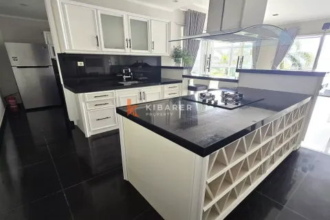 4 bedrooms Villa in Ungasan, Badung, Indonesia No. 12011 9