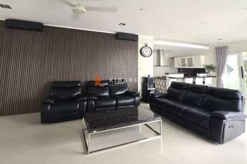 4 bedrooms Villa in Ungasan, Badung, Indonesia No. 12011 5