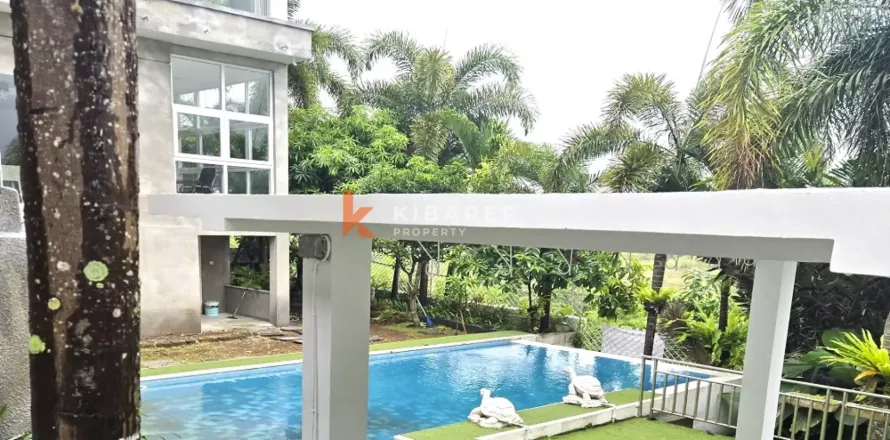 4 bedrooms Villa in Ungasan, Badung, Indonesia No. 12011