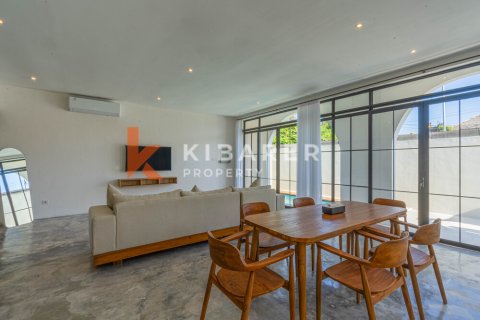 3 bedrooms Villa in Canggu, Badung, Indonesia No. 12007 9