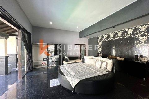 2 bedrooms Villa in Jimbaran, Badung, Indonesia No. 12010 12