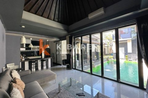 2 bedrooms Villa in Jimbaran, Badung, Indonesia No. 12010 6