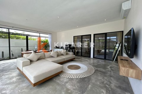 3 bedrooms Villa in Canggu, Badung, Indonesia No. 12008 7