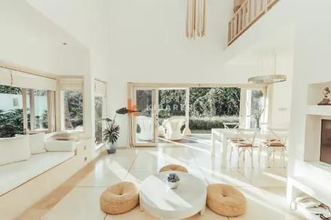 1 bedroom Villa in Gianyar, Indonesia No. 12350 5