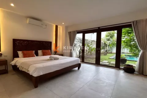 4 bedrooms Villa in Canggu, Badung, Indonesia No. 12351 22