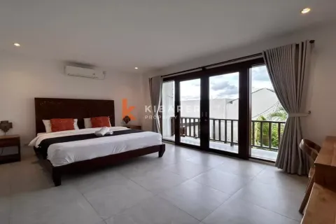 4 bedrooms Villa in Canggu, Badung, Indonesia No. 12351 25