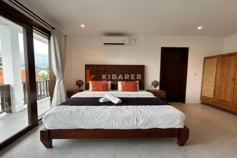 4 bedrooms Villa in Canggu, Badung, Indonesia No. 12351 11