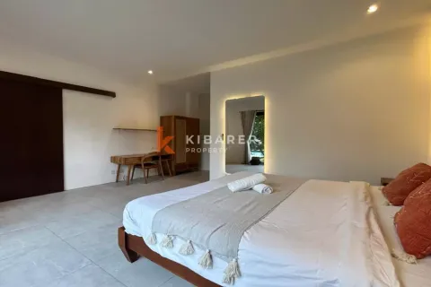4 bedrooms Villa in Canggu, Badung, Indonesia No. 12351 20