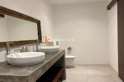 4 bedrooms Villa in Canggu, Badung, Indonesia No. 12351 26